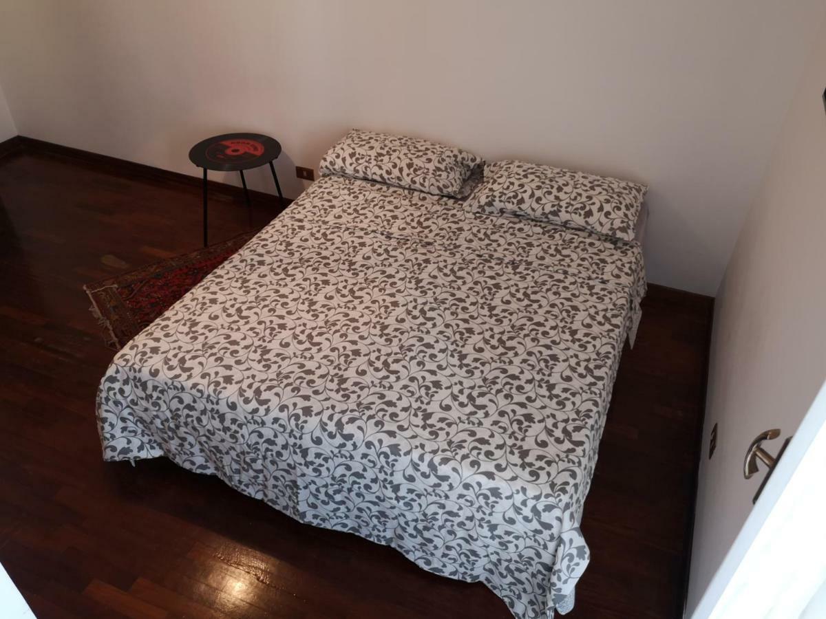 A casa di Zara Termini Imerese Exterior foto